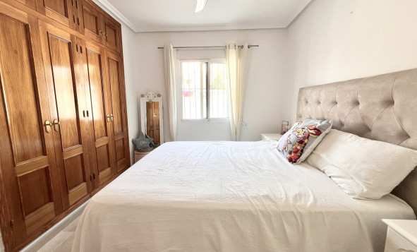 Herverkoop - 3. Halfvrijstaand huis - San Miguel de Salinas - Costa Blanca Zuid