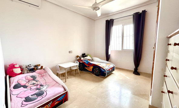 Herverkoop - 3. Halfvrijstaand huis - San Miguel de Salinas - Costa Blanca Zuid