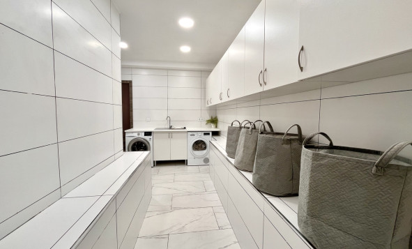 Herverkoop - 3. Halfvrijstaand huis - San Miguel de Salinas - Costa Blanca Zuid