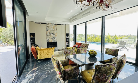 Herverkoop - 3. Halfvrijstaand huis - Las Colinas Golf and Country Club - Costa Blanca Zuid