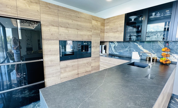 Herverkoop - 3. Halfvrijstaand huis - Las Colinas Golf and Country Club - Costa Blanca Zuid