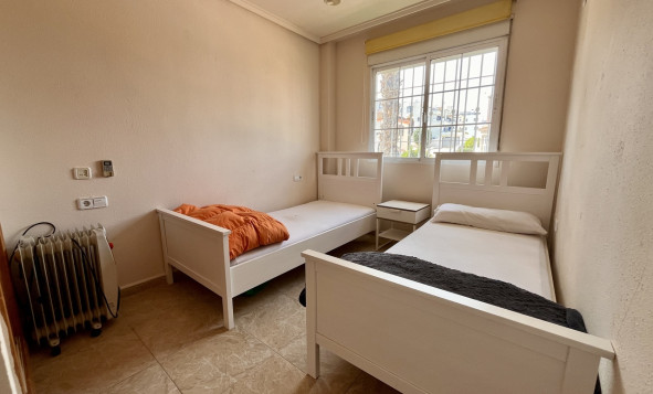 Reventa - 3. Casa pareada - La Zenia - Costa Blanca Sur