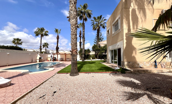 Reventa - 3. Casa pareada - La Zenia - Costa Blanca Sur