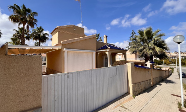 Reventa - 3. Casa pareada - La Zenia - Costa Blanca Sur