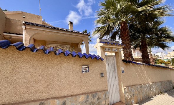 Reventa - 3. Casa pareada - La Zenia - Costa Blanca Sur