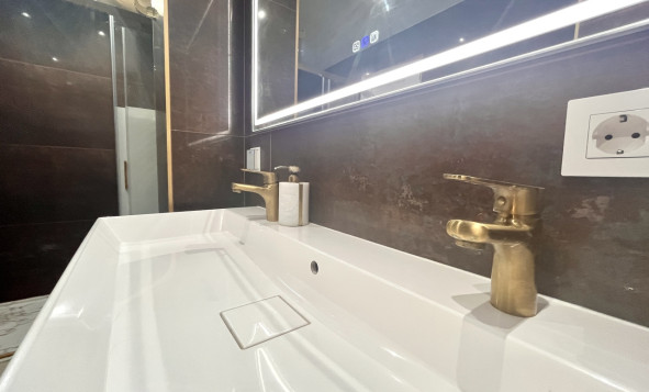 Resale - 1. Apartment / flat - Torrevieja - Costa Blanca South