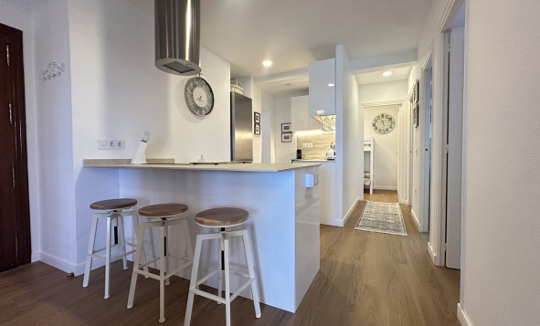 Herverkoop - 1. Appartement / flat - Torrevieja - Costa Blanca Zuid