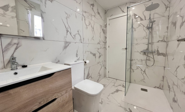 Herverkoop - 1. Appartement / flat - Villamartin - Costa Blanca Zuid