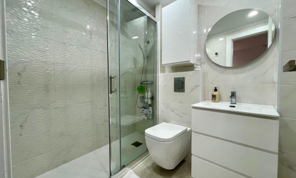 Herverkoop - 1. Appartement / flat - Torrevieja - Costa Blanca Zuid