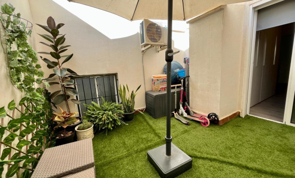 Herverkoop - 1. Appartement / flat - Torrevieja - Costa Blanca Zuid