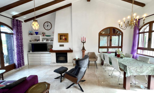 Reventa - 3. Casa pareada - Villamartin - Costa Blanca Sur