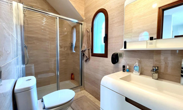 Reventa - 3. Casa pareada - Villamartin - Costa Blanca Sur