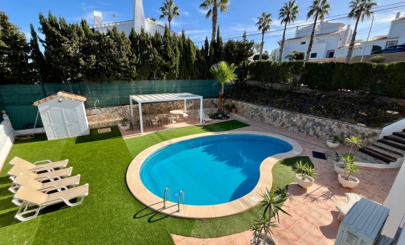 Reventa - 3. Casa pareada - Villamartin - Costa Blanca Sur