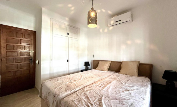 Reventa - 3. Casa pareada - Villamartin - Costa Blanca Sur