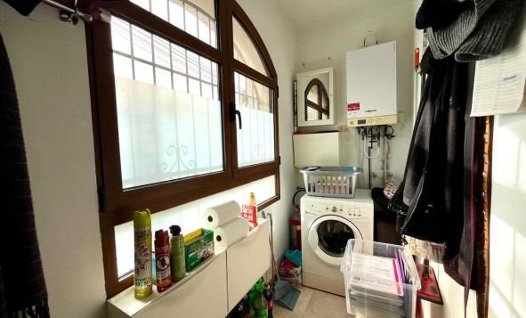 Reventa - 3. Casa pareada - Villamartin - Costa Blanca Sur