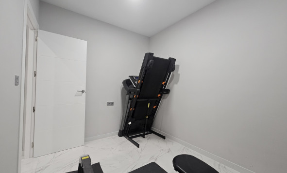 Herverkoop - 3. Halfvrijstaand huis - Villamartin - Costa Blanca Zuid