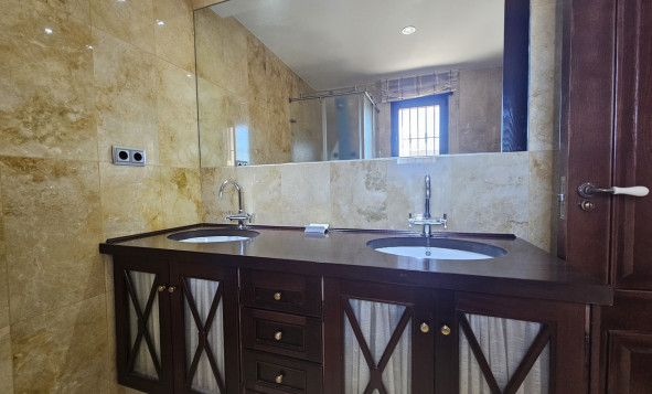 Resale - 3. Semi-detached house - La Manga - Costa Calida