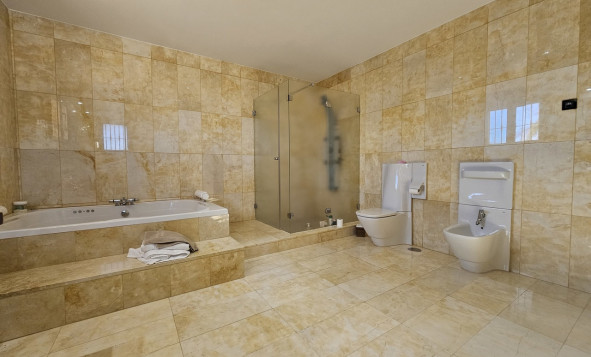 Resale - 3. Semi-detached house - La Manga - Costa Calida