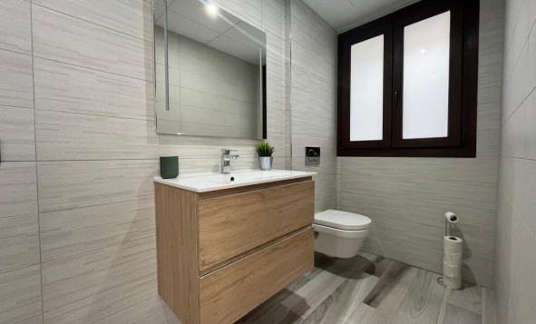 Herverkoop - 3. Halfvrijstaand huis - Los Altos - Costa Blanca Zuid