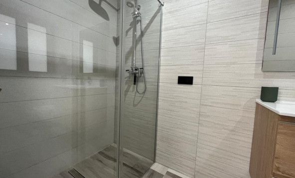 Herverkoop - 3. Halfvrijstaand huis - Los Altos - Costa Blanca Zuid