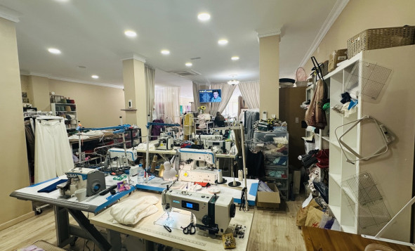 Herverkoop - Commercieel vastgoed - Torrevieja - Costa Blanca Zuid