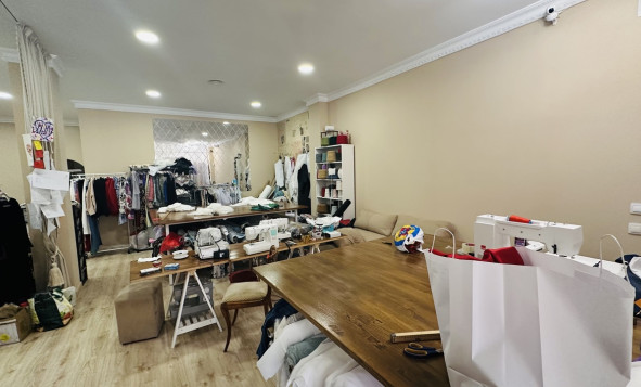 Herverkoop - Commercieel vastgoed - Torrevieja - Costa Blanca Zuid