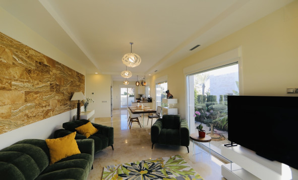 Resale - 3. Semi-detached house - La Zenia - Costa Blanca South