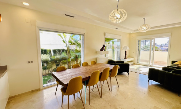 Resale - 3. Semi-detached house - La Zenia - Costa Blanca South