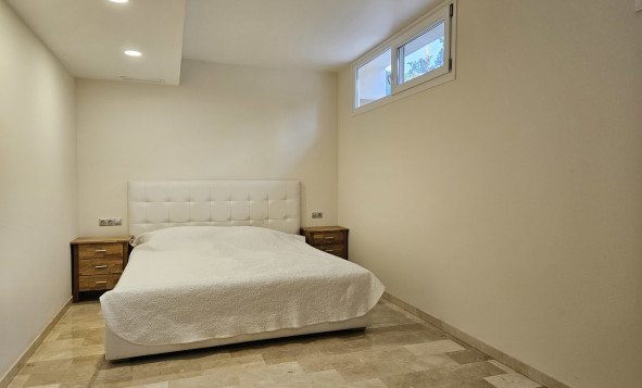 Resale - 3. Semi-detached house - La Zenia - Costa Blanca South