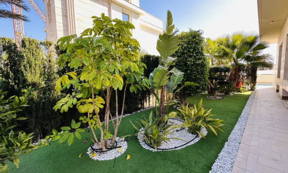 Resale - 3. Semi-detached house - La Zenia - Costa Blanca South