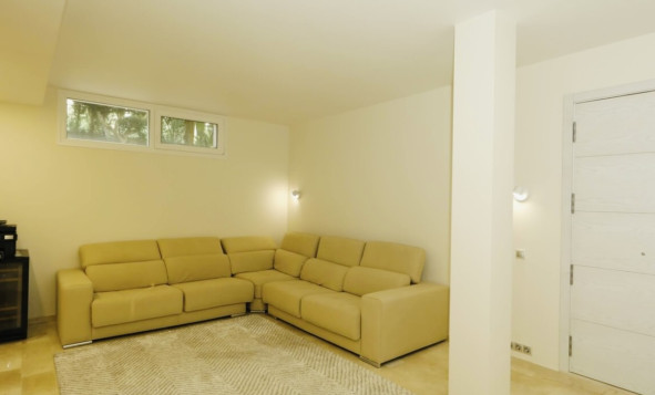 Resale - 3. Semi-detached house - La Zenia - Costa Blanca South