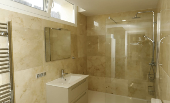 Resale - 3. Semi-detached house - La Zenia - Costa Blanca South