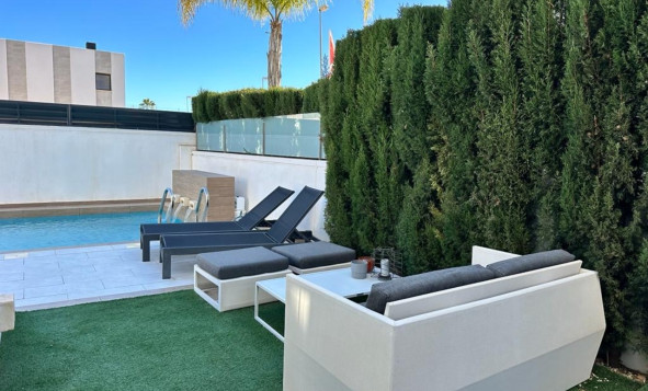 Herverkoop - 3. Halfvrijstaand huis - Ciudad Quesada - Costa Blanca Zuid