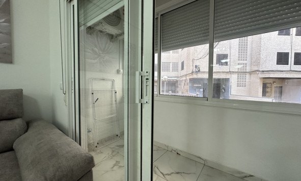 Herverkoop - 1. Appartement / flat - Torrevieja - Costa Blanca Zuid