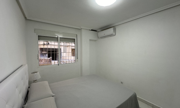 Herverkoop - 1. Appartement / flat - Torrevieja - Costa Blanca Zuid