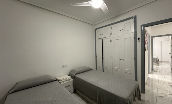 Herverkoop - 1. Appartement / flat - Torrevieja - Costa Blanca Zuid