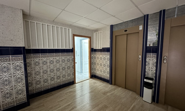 Herverkoop - 1. Appartement / flat - Torrevieja - Costa Blanca Zuid