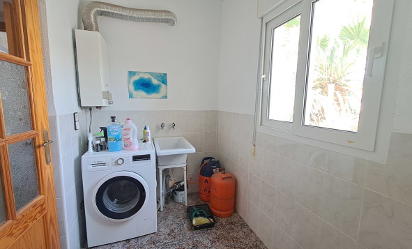 Herverkoop - 3. Halfvrijstaand huis - Villamartin - Costa Blanca Zuid