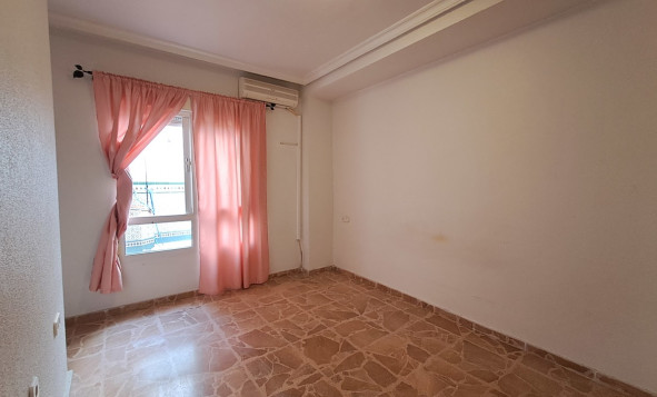 Herverkoop - 1. Appartement / flat - Torrevieja - Costa Blanca Zuid