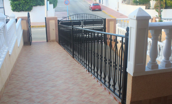 Herverkoop - 2. Town house / tussenwoning - Los Altos - Costa Blanca Zuid