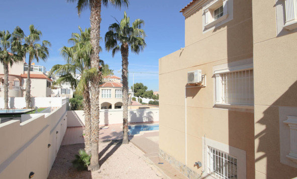 Herverkoop - 3. Halfvrijstaand huis - La Zenia - Costa Blanca Zuid