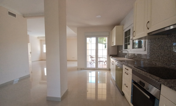 Herverkoop - 3. Halfvrijstaand huis - Cabo Roig - Costa Blanca Zuid