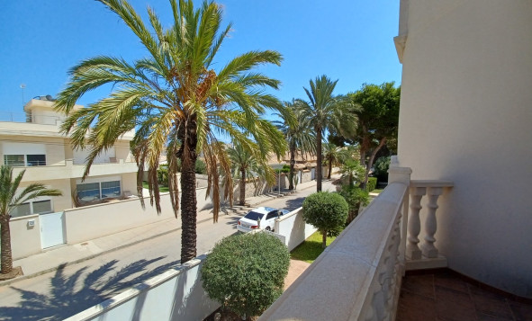 Herverkoop - 3. Halfvrijstaand huis - Cabo Roig - Costa Blanca Zuid