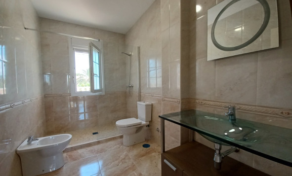 Herverkoop - 3. Halfvrijstaand huis - Cabo Roig - Costa Blanca Zuid