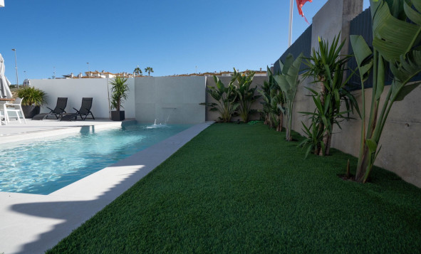 Herverkoop - 3. Halfvrijstaand huis - Ciudad Quesada - Costa Blanca Zuid