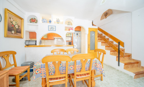 Herverkoop - 3. Halfvrijstaand huis - Torrevieja - Costa Blanca Zuid