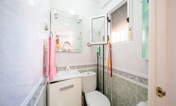 Herverkoop - 3. Halfvrijstaand huis - Torrevieja - Costa Blanca Zuid