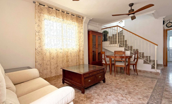 Herverkoop - 4. Halfvrijstaande villa - Orihuela Costa - Costa Blanca Zuid