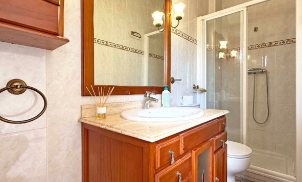 Herverkoop - 4. Halfvrijstaande villa - Orihuela Costa - Costa Blanca Zuid