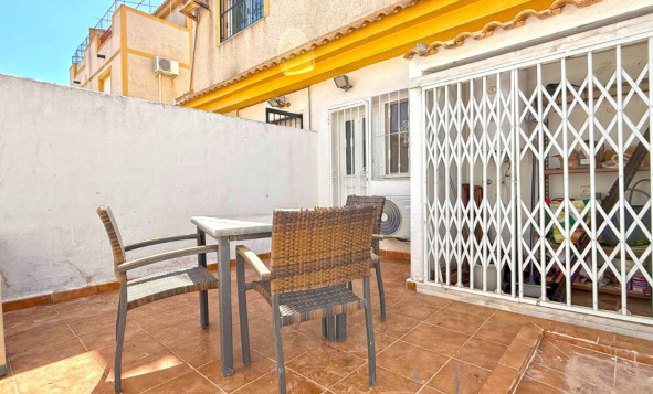Herverkoop - 4. Halfvrijstaande villa - Orihuela Costa - Costa Blanca Zuid